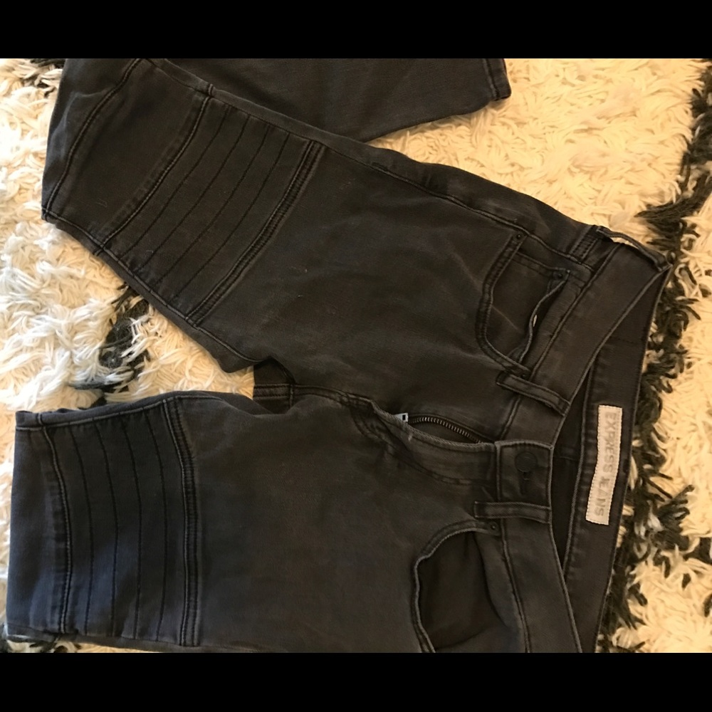 Black moto skinny jeans