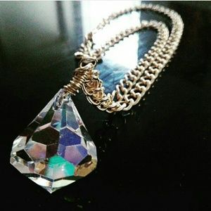 Diamond necklace crystals gold