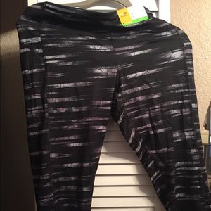Brand new with tags Capri workout pants
