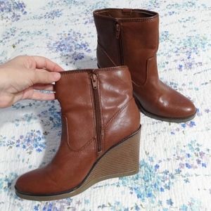 Brown stacked heel booties, ankle boots size 10