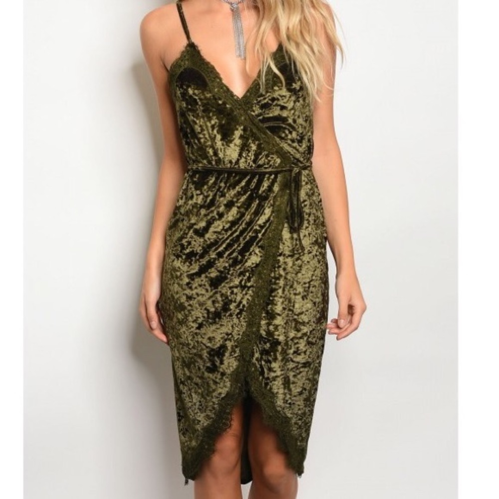 Velvet Olive Green Renaissance Dress