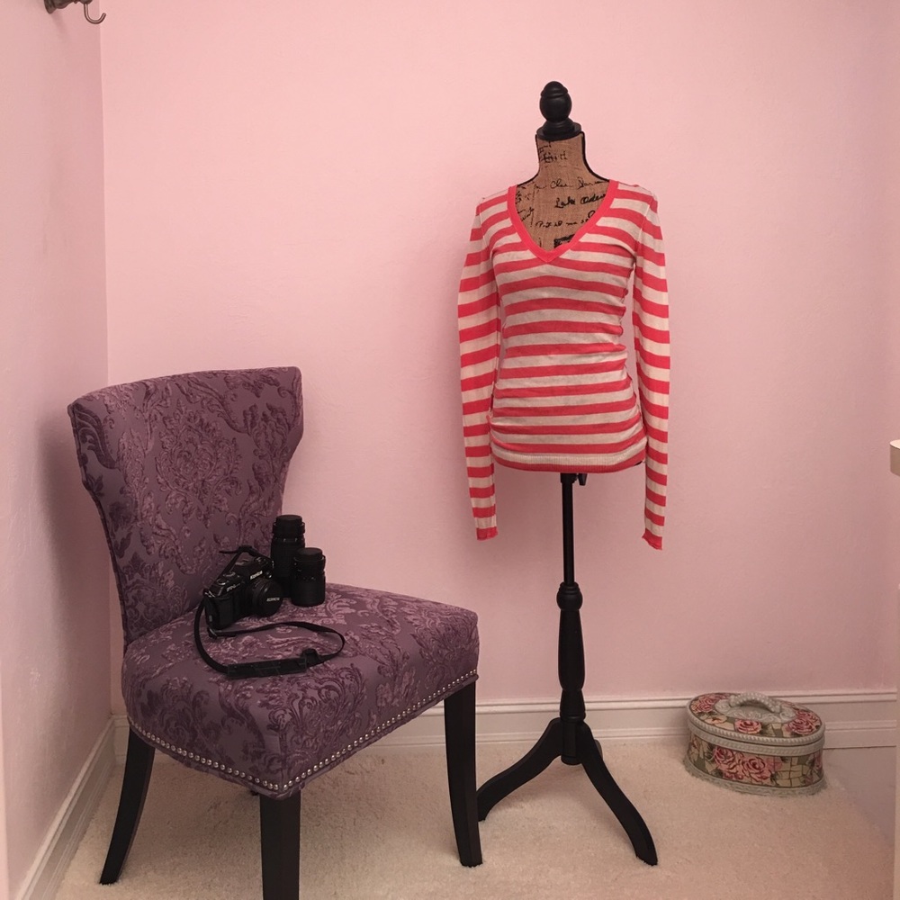 Cozy American Eagle Outfitters Sweater Top