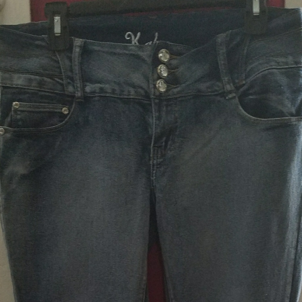Jeans - Picture 2 of 3