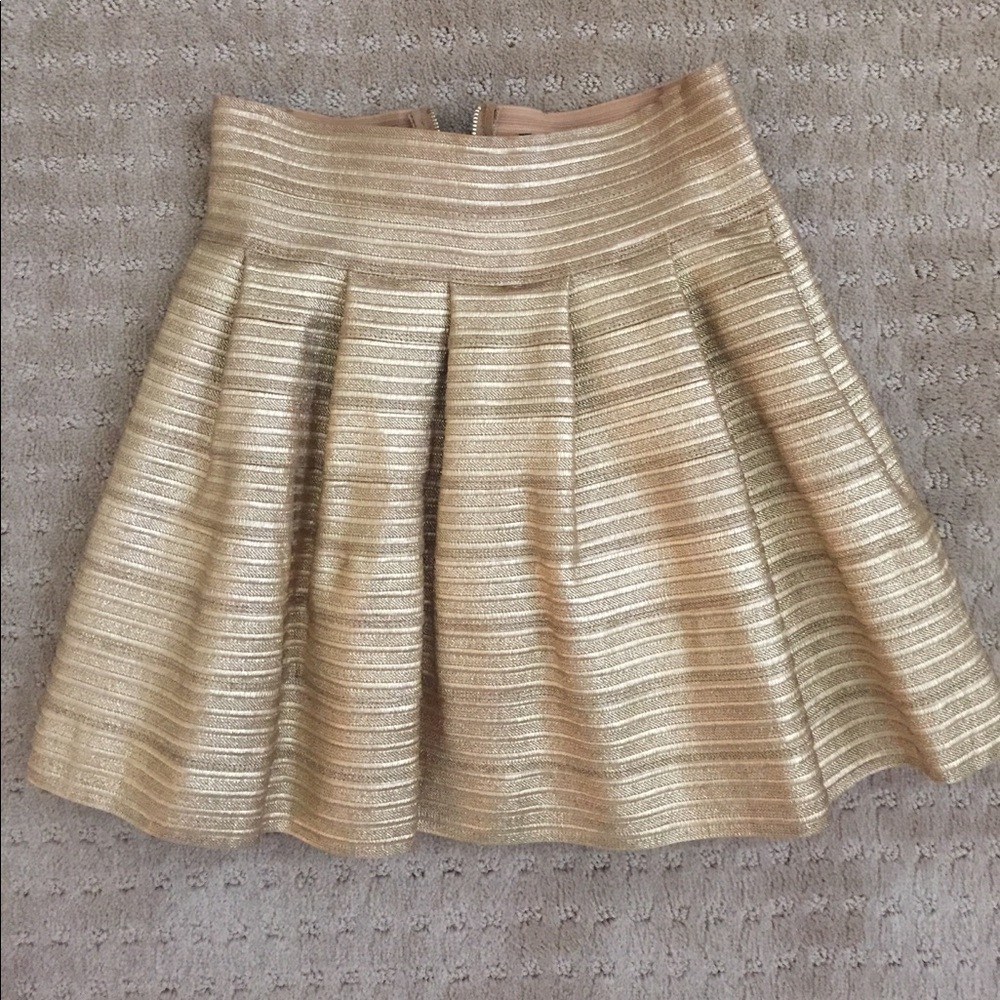 Gold skirt