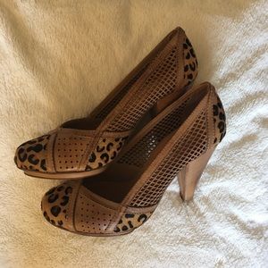 Naughty monkey high heels