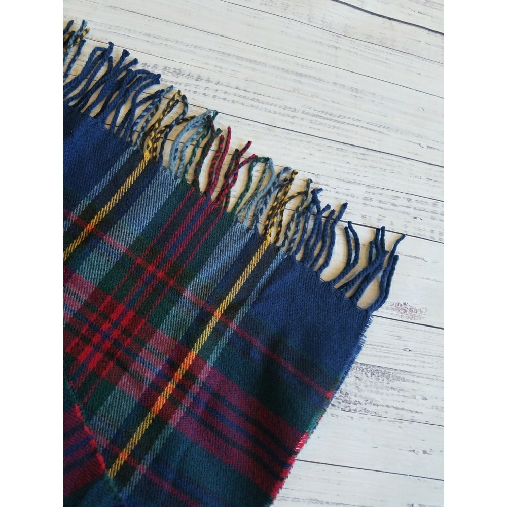 Nwt plaid navy blanket scarf - Picture 2 of 2