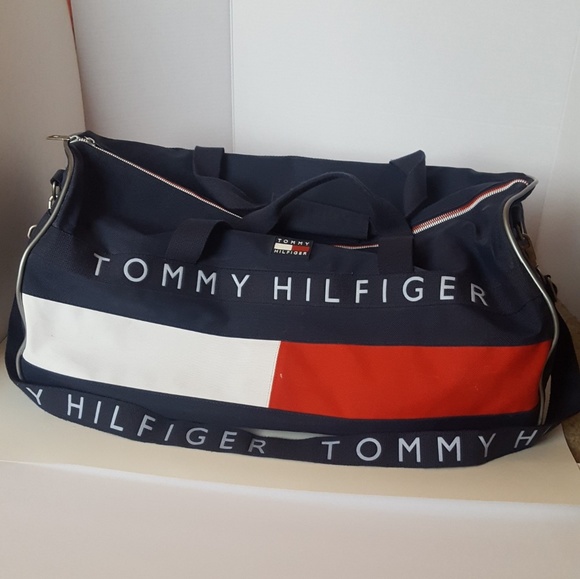 Tommy Hilfiger Other - Tommy Hilfiger spellout duffel bag
