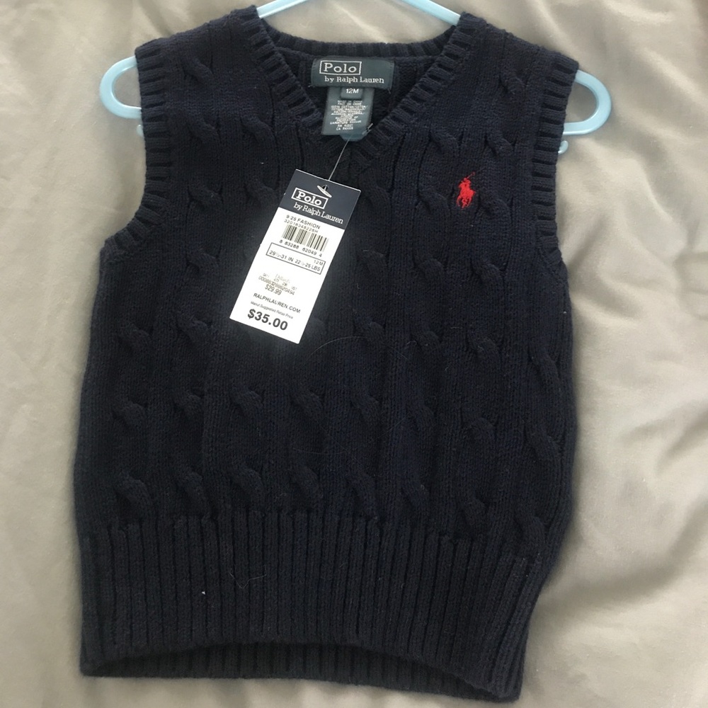 Sweater vest