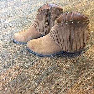 minnetonka ankle boots