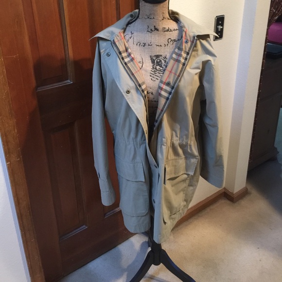 Burberrys Jackets & Blazers - Burberrys of London coat🎈🎈🎈