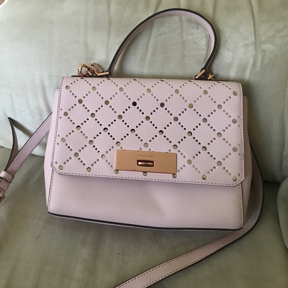 Micheal Kors Rose Gold Purse