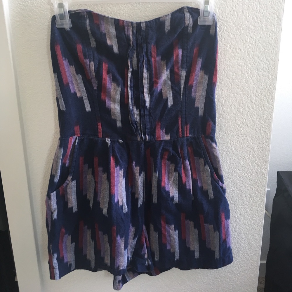 Printed strapless romper