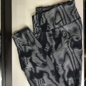 Nike training leggings