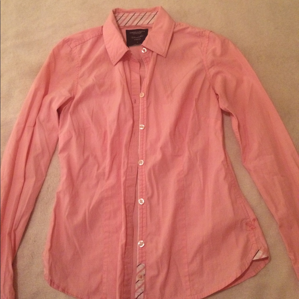 American Eagle button up