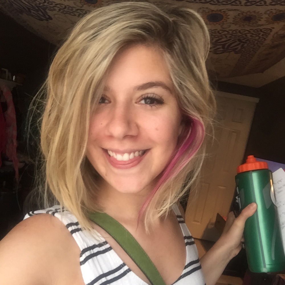Meet your Posher, Brittany