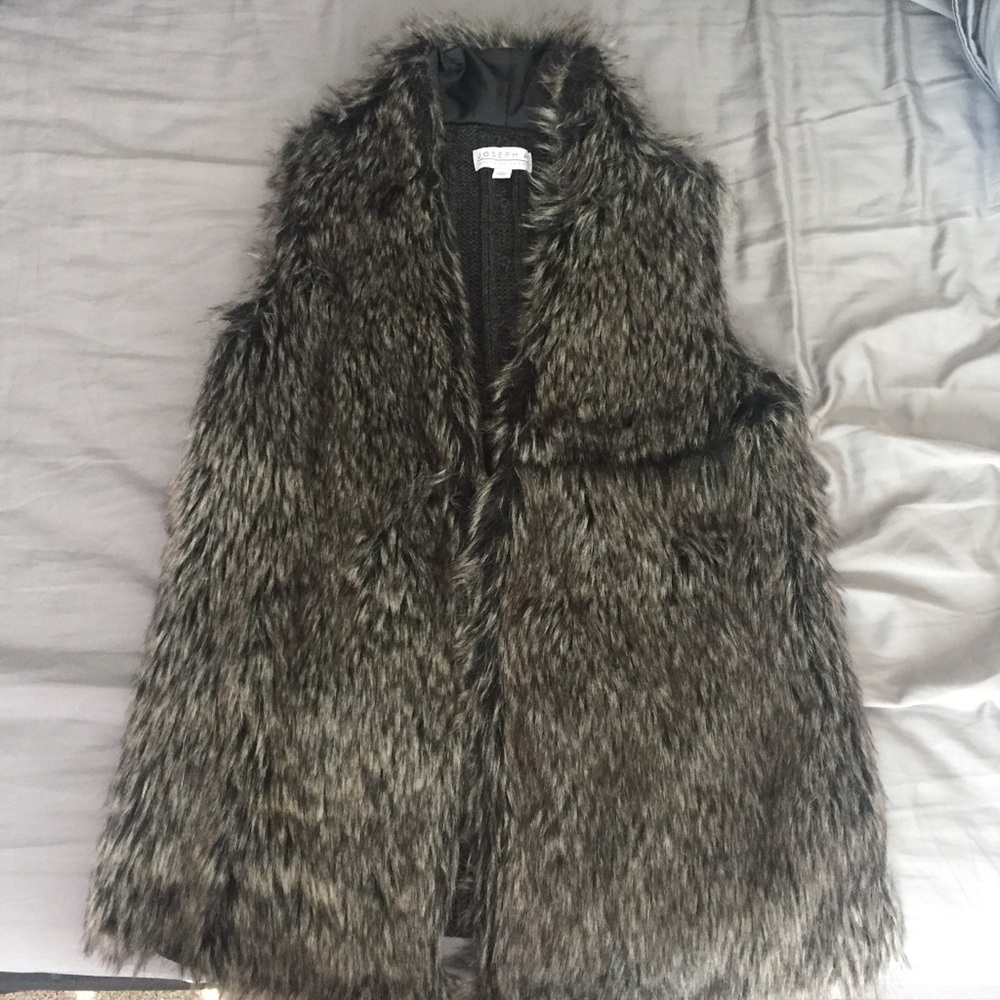 🍉Faux Fur Vest Joseph A