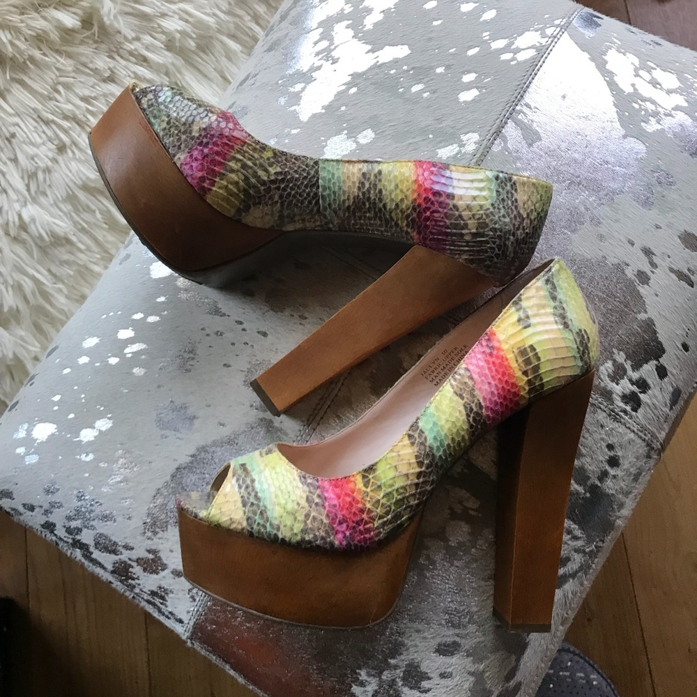 Platform cute colorful