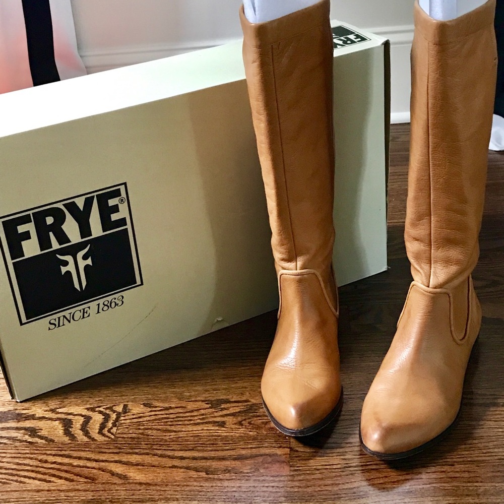 Frye Cindy Slouch tall boots size 8.5