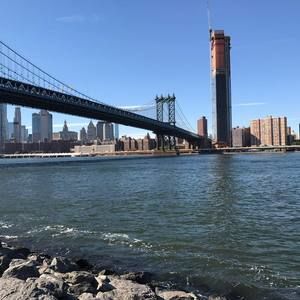 Meet your Posher, Larisa