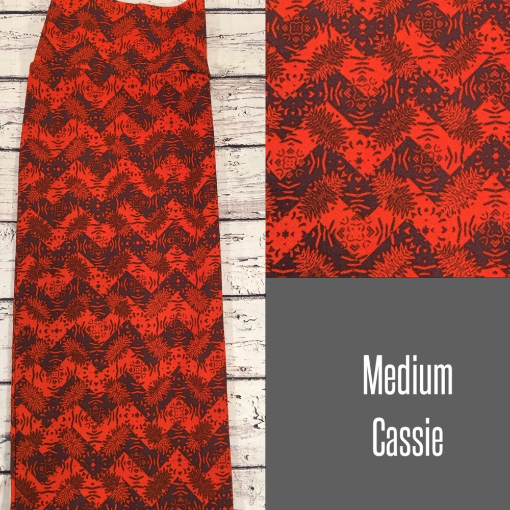 Lularoe Cassie pencil skirt