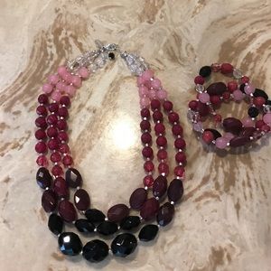 Necklace and bracelet set