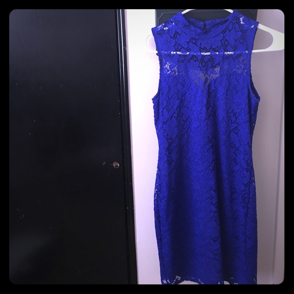 Blue prom dress