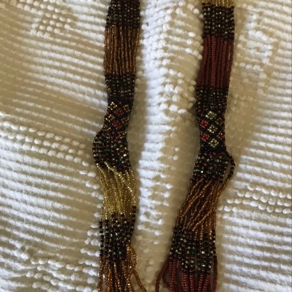 Two beautiful handmade necklaces and one LOFT - Picture 3 of 4