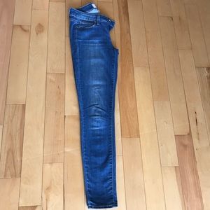 Paige denim Verdugo Ankle Size 25