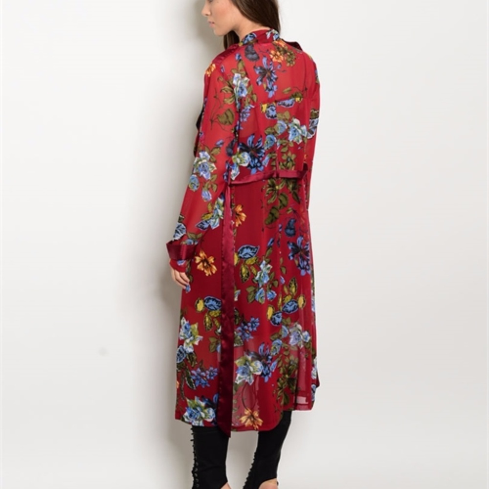 BURGUNDY FLORAL DUSTER - Picture 2 of 2