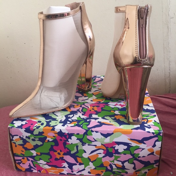 Brand new heels - Picture 2 of 2