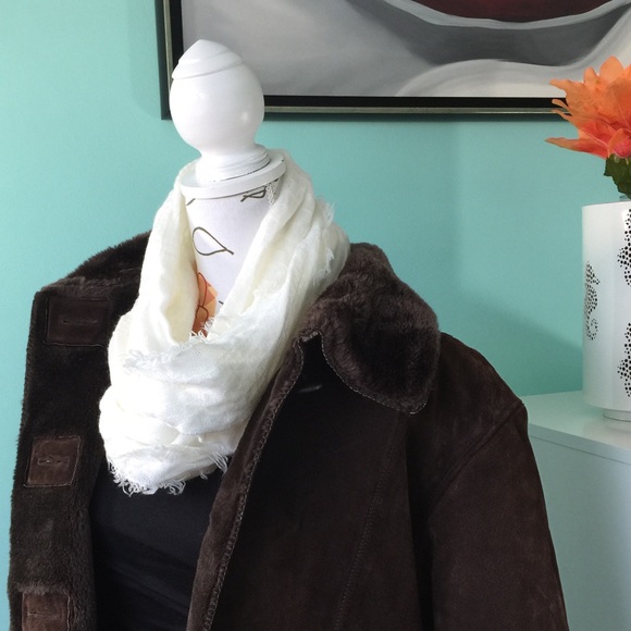  Utex Design winter coat: Size large - Picture 3 of 7