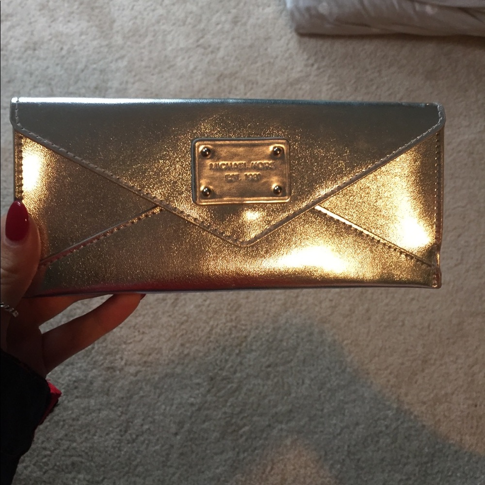 Michael Kors clutch/wallet