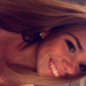 Meet your Posher, Adriana