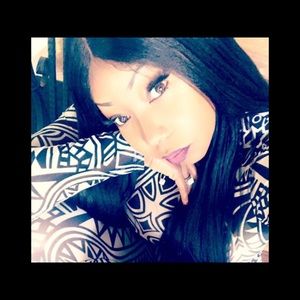 Meet your Posher, Denise