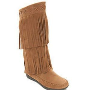 Band new fringe boots