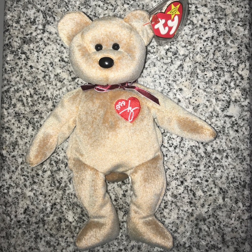 1999 signature bear beanie