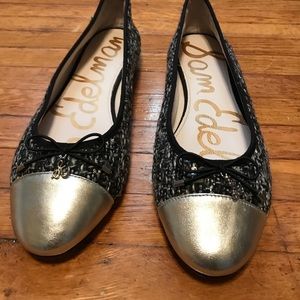 Beautiful Tweed Ballet Flat