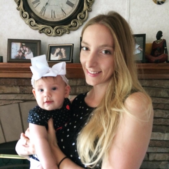 Meet your Posher, Allie - Picture 1 of 1