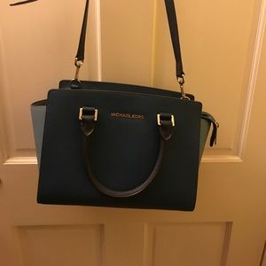 Michael Kors crossbody/small satchel