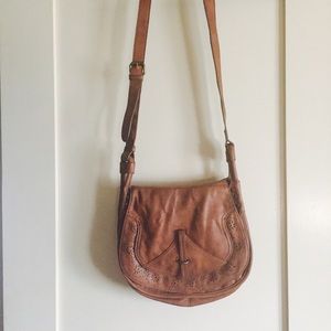 Topshop magnetic flap closure crossbody Topshop magnetic flap closure crossbody