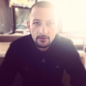 Meet your Posher, Taron