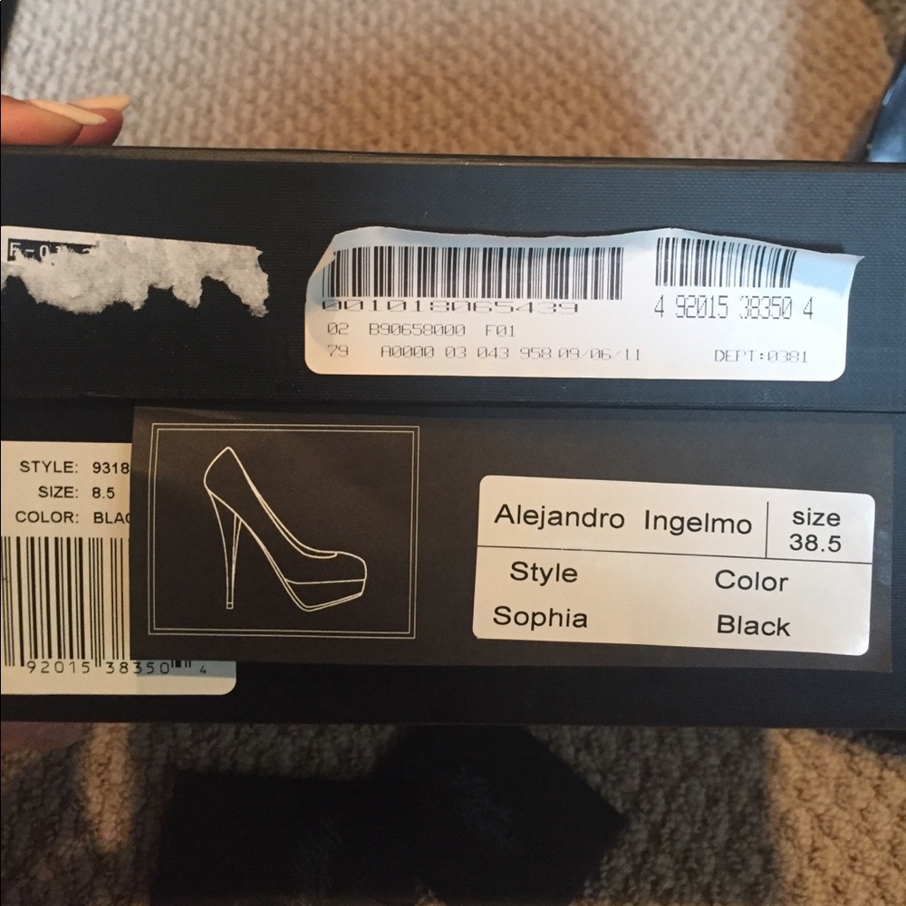 Alejandro Ingelmo Platform Pump - image 7