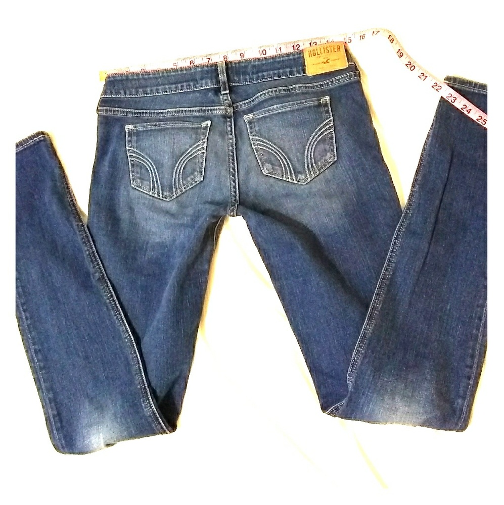 Hollister Medium Wash Skinny Jeans - size 27