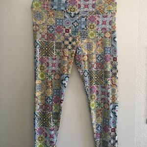 LuLaRoe TC Leggings