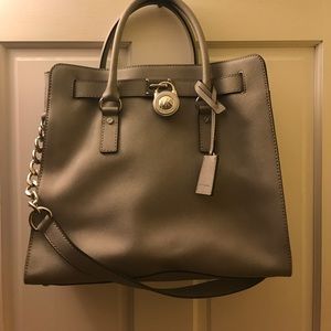 Michael Kors tote