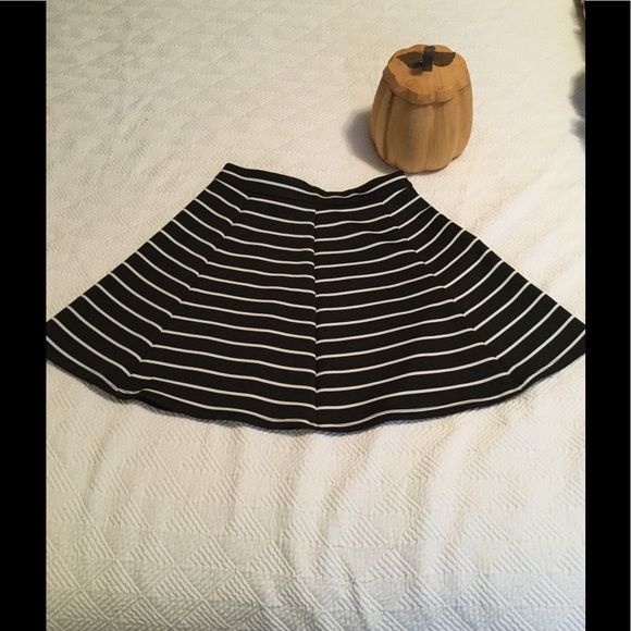 Decree Dresses & Skirts - Mini skirt