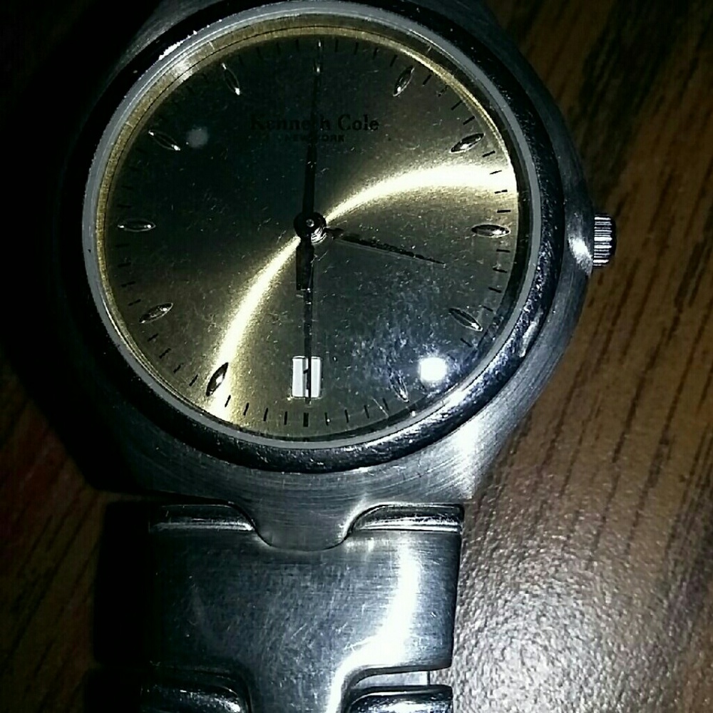 Kenneth Cole watch