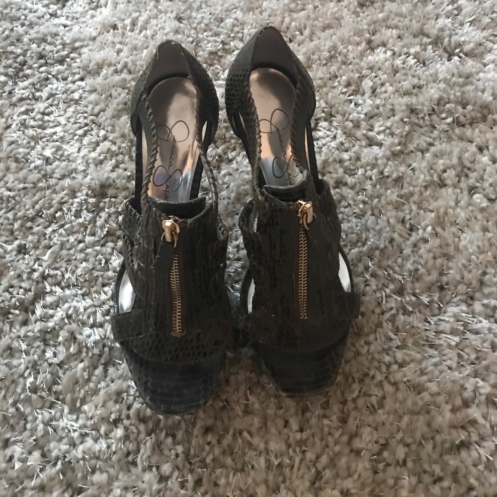 Jessica Simpson heels, great condition