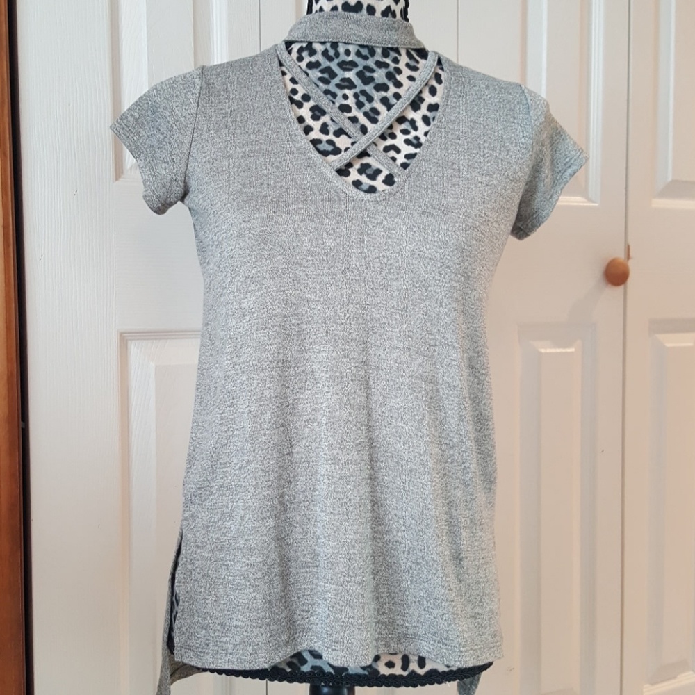 Poof Mock Neck Crisscross High Low Top - Picture 3 of 7