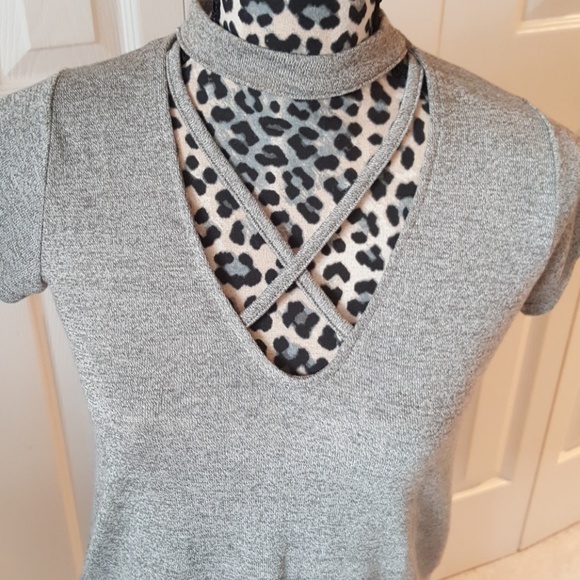 Poof Mock Neck Crisscross High Low Top - Picture 6 of 7